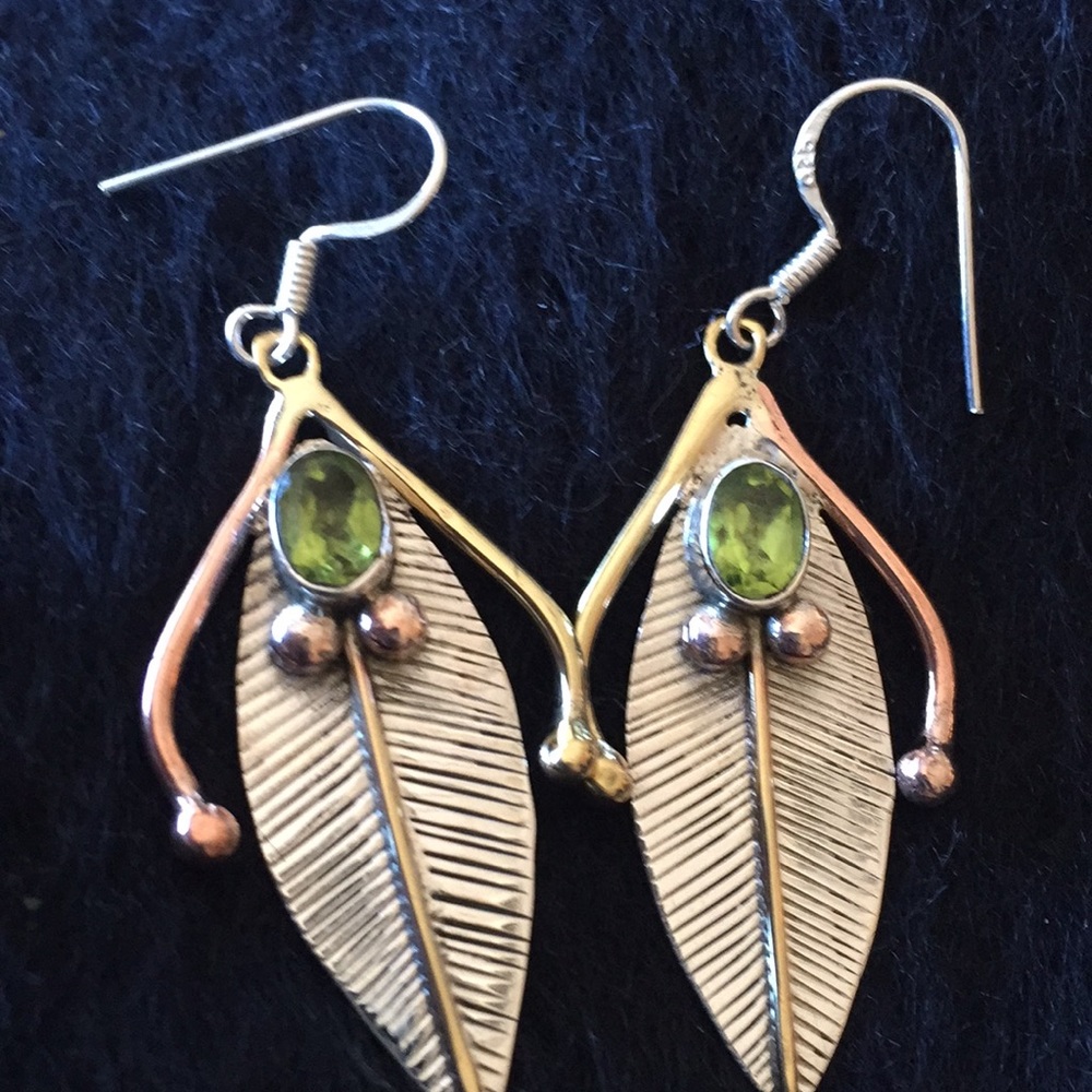 Ladies Sterling Leaf Drop Earrings